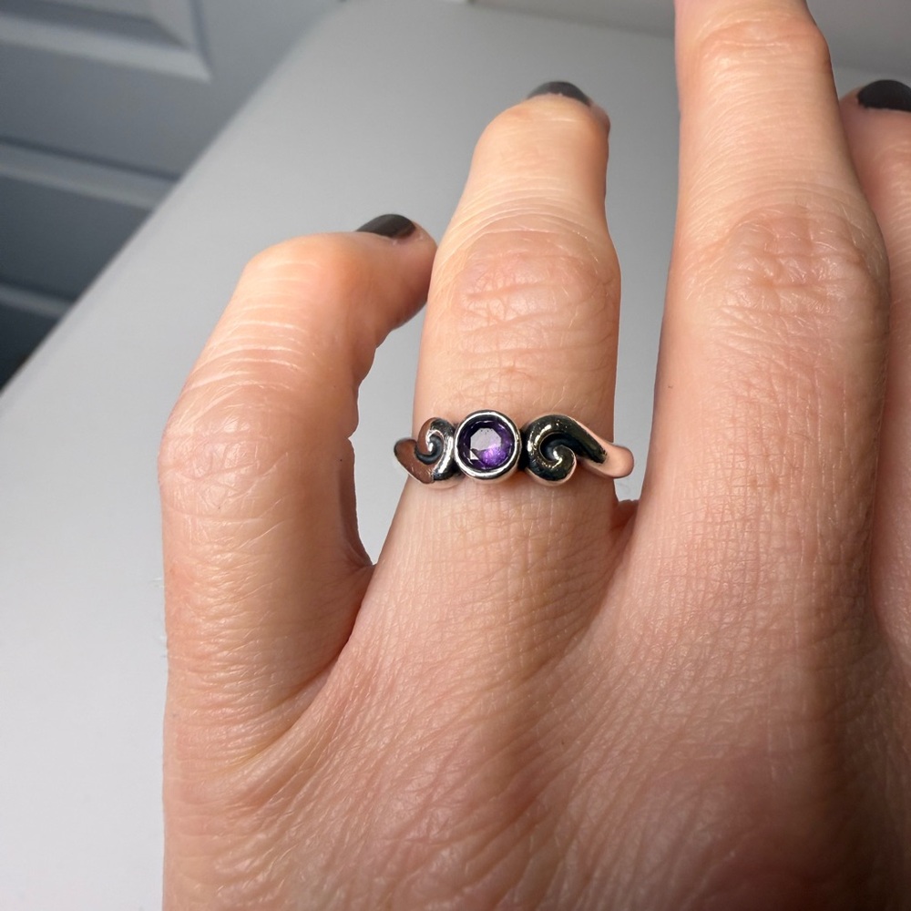 James Avery retired amethyst scroll ring